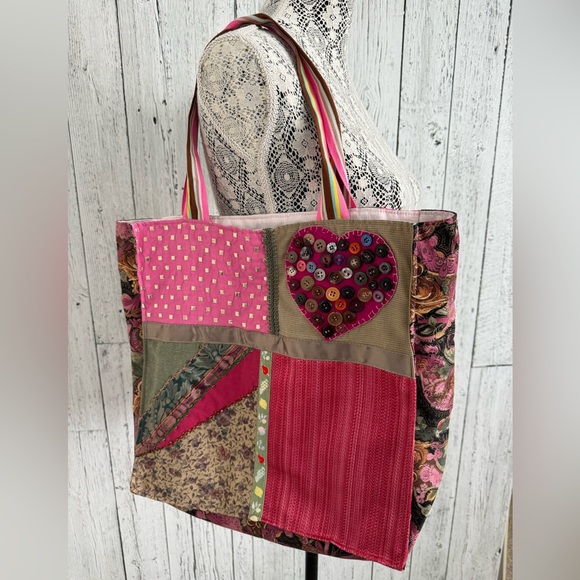 Quilted and Hand Embroidered, Hand Crafted Bohemian Shoulder Bag, NWOT - Picture 2 of 10